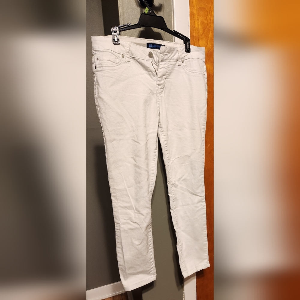 Blue spice white jeans